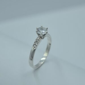 anillo solitario media churumbela