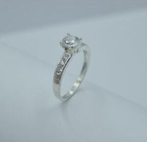 Anillos anillo solitario media churumbela