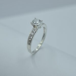 anillo solitario media churumbela