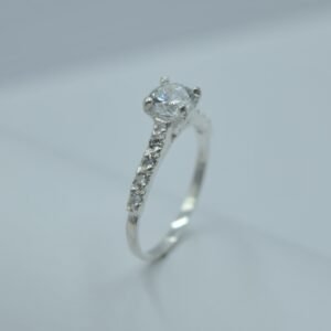 anillo solitario media churumbela