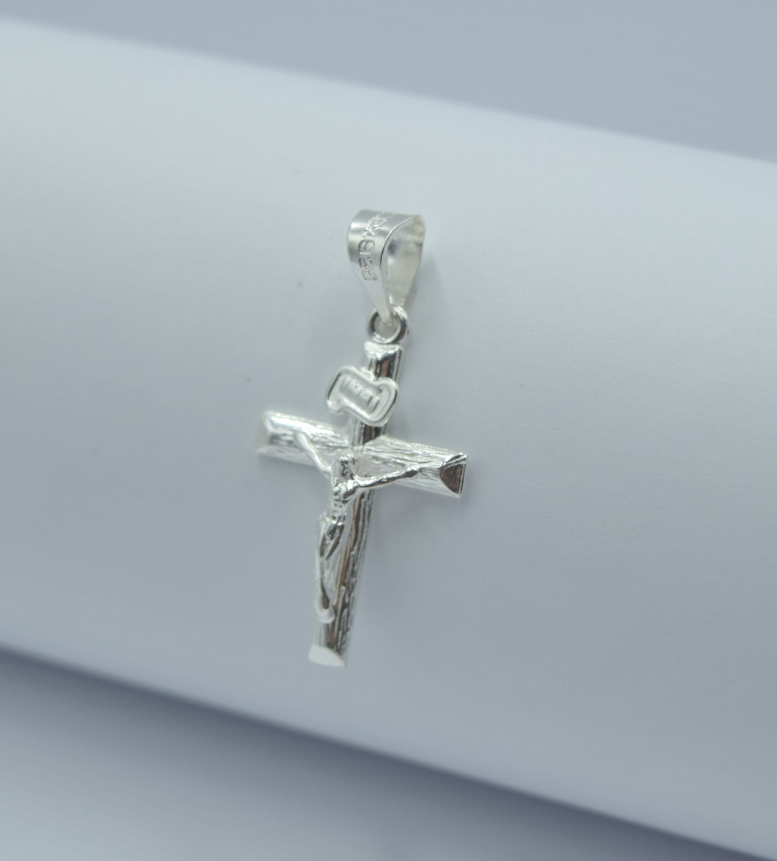 cruz tronco con cristo 2.8cm cruz tronco con cristo 2.8cm