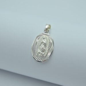 medalla virgen de guadalupe ovalada 1.4cm
