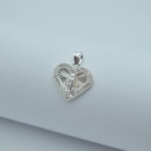 medalla virgen de guadalupe corazón con bisel de circonias 1.8cm