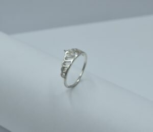 Anillos anillo corona con corazones