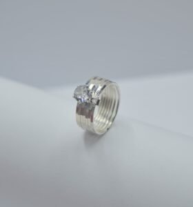 Anillos anillo semanario con circonia