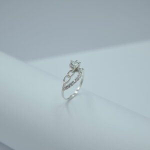 anillo solitario brazo círculos y media onda con circonia