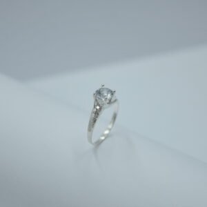 copia de ag02 29 plata .925 anillo solitario brazo medio giro con circonia