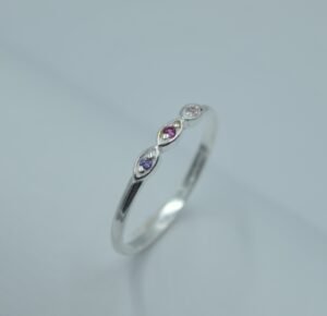 Anillos anillo tres óvalos con circonia