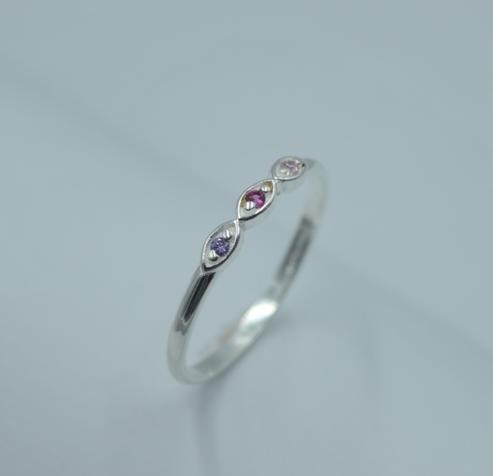 anillo tres óvalos con circonia anillo tres óvalos con circonia