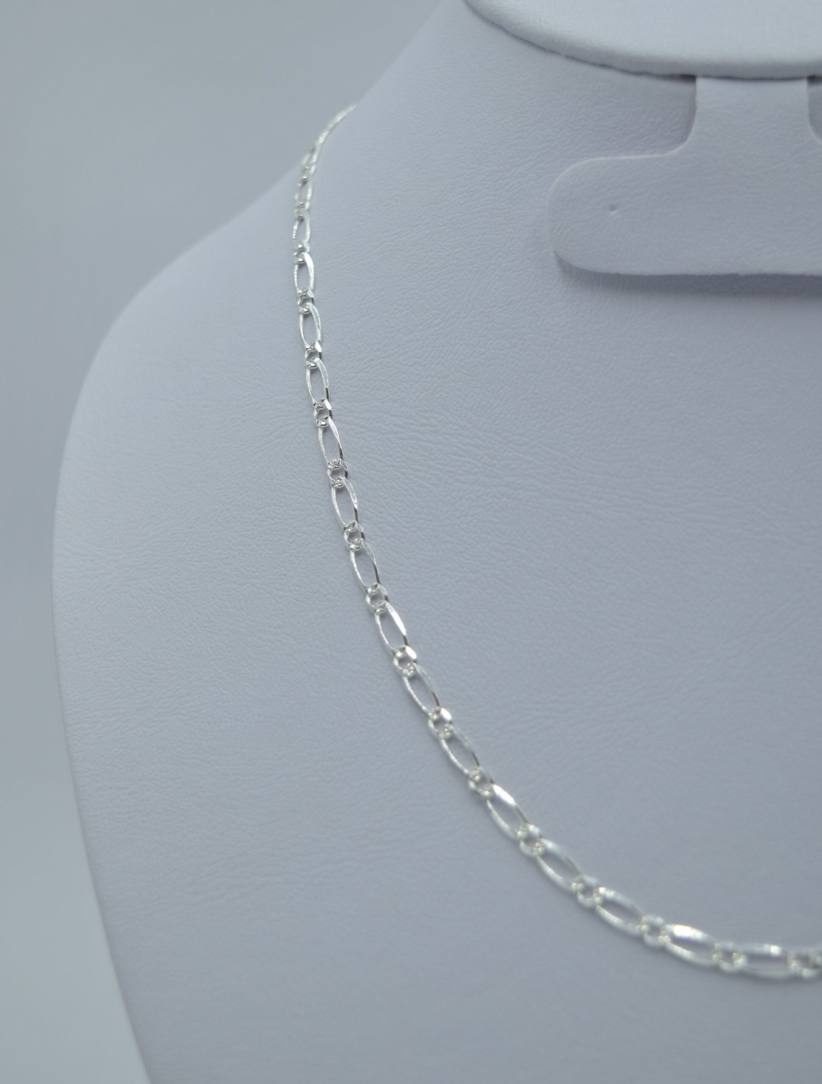 cadena tipo cartier 2.5mm 27cm cadena tipo cartier 2.5mm 27cm