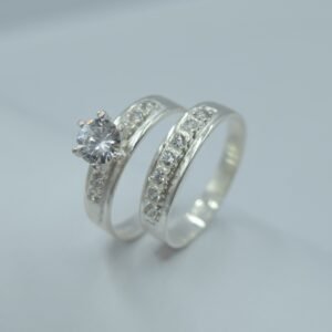 anillo alianza solitario con churumbela