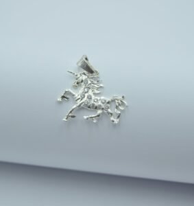 Dije unicornio