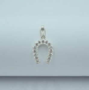 dije herradura circonias 1.9cm