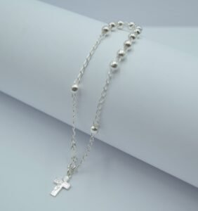 Pulseras misterio cruz con rostro de cristo bola lisa 3.5mm